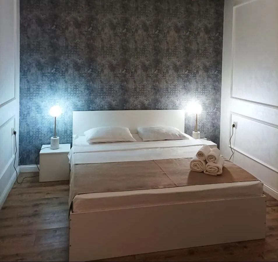 Riverside Boutique Hotel Алматы