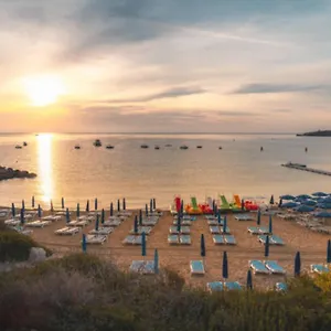 Konnos Bay Gardens Протарас